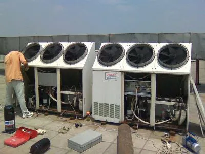 住三楼吹空调屋里很潮湿怎么解决(图1)