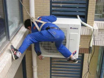 中央空调内有灯怎么回事儿(图1)