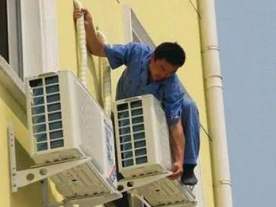 空调内外机都不工作咋回事