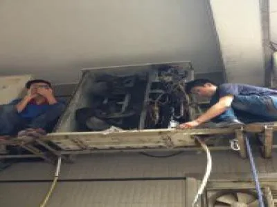 空调工作一会就停了显示h8