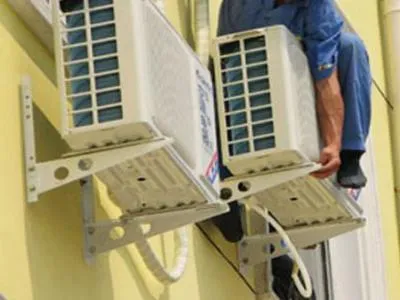 热水器上冻不出水了怎么办