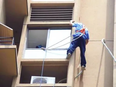 滚筒洗衣机排水泵声音大