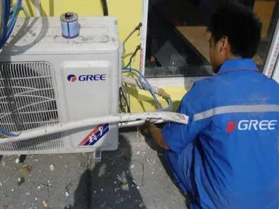 中央空调风口下面不安装衣柜