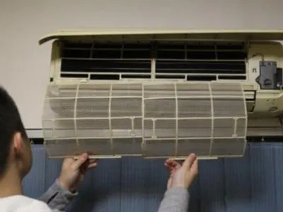 洗衣机往左边转有劲往右边转没劲维修费多少钱