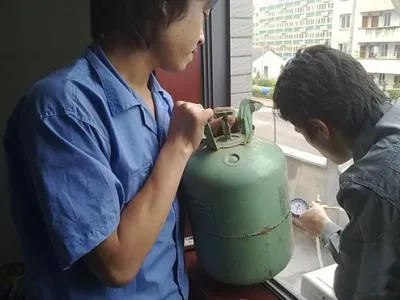 热水器用七年坏了还有修的必要吗