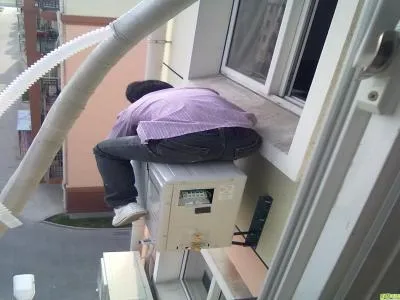 集中供暖连接中央空调管道