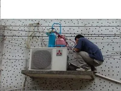 空调的风一点都不暖和怎么回事