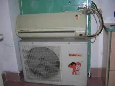 电视机屏幕都是雪花怎么回事