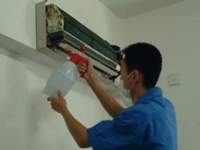 即热式电热水器显示电压低