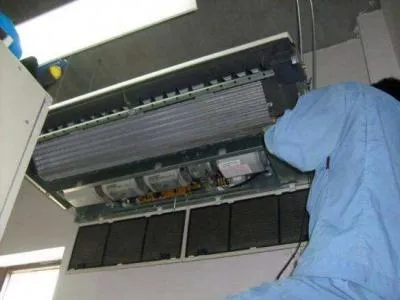 家用美的空调制热外机不工作什么原因