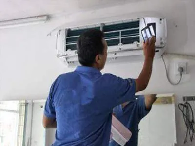 荣事达全自动洗衣机能洗脱水的时候按键乱跳是什么意思