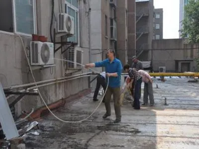 电热水器放在浴室插座会进水吗