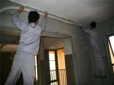 洗衣机底部夹进去衣服怎么办