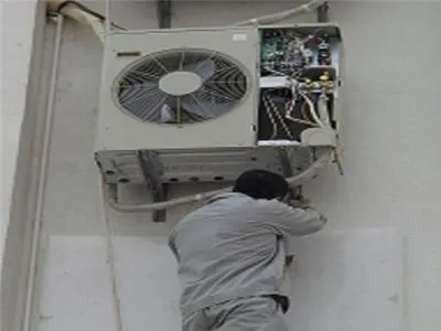 热水器保温有声音正常吗