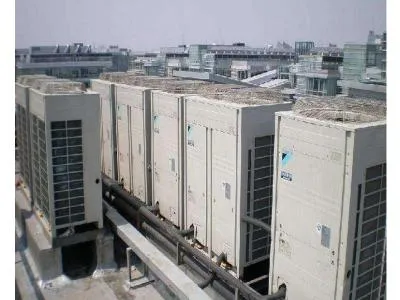 智能触屏热水器关闭状态下有时候滴水