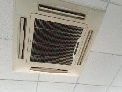 格力中央空调为什么开暖气不热