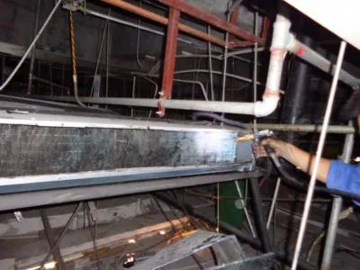 新买的热水器腥臭味怎么回事