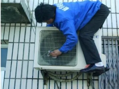 中央空调开关复位重置启动