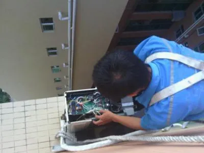 热水器放完水跟放屁响是怎么回事