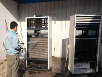 笔记本电脑屏幕狂闪不停