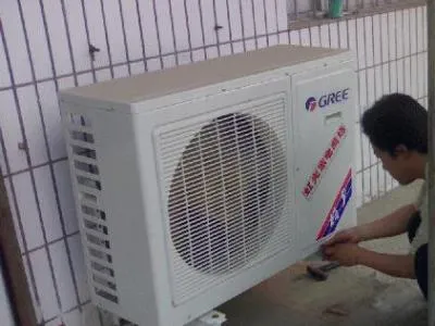 万和电热水器垫漏水怎么修理