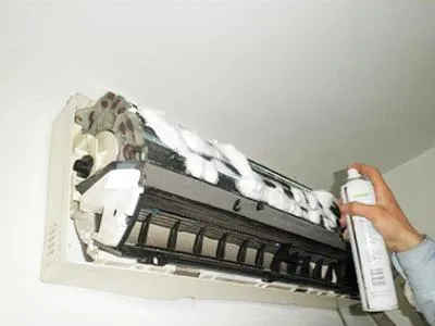 热水器的烟管真的扣板很响怎么办